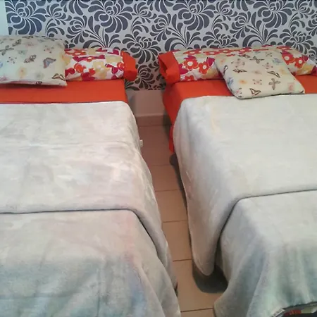 Ideal Badal Guest house Barcelona