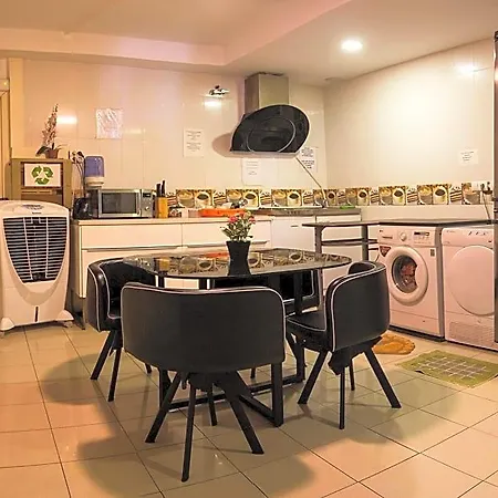 Pensjonat Ideal Badal Barcelona