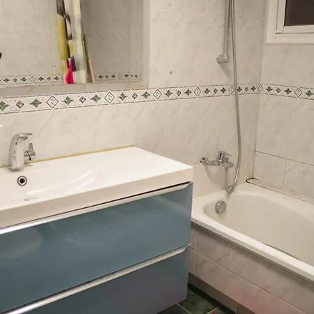 Guest house Ideal Badal Barcelona